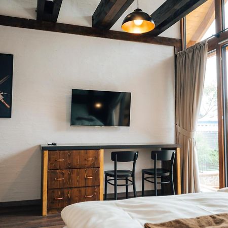 Nestville Apartments Hniezdne Dış mekan fotoğraf