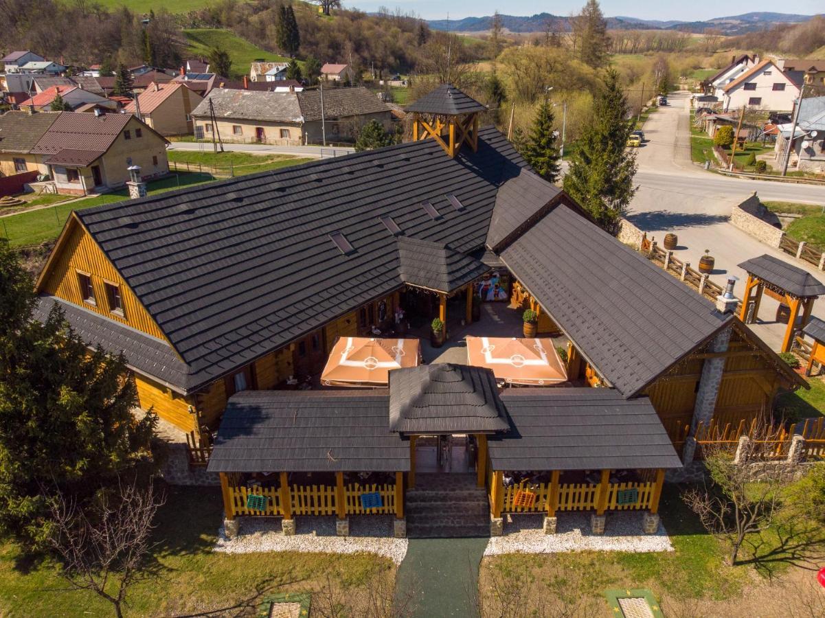 Nestville Apartments Hniezdne Dış mekan fotoğraf